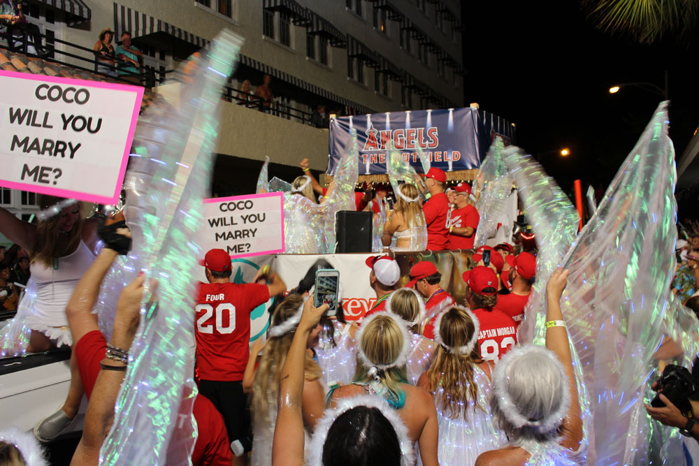Fantasy Fest Parade 2018 photo - Duval Street, Key West
